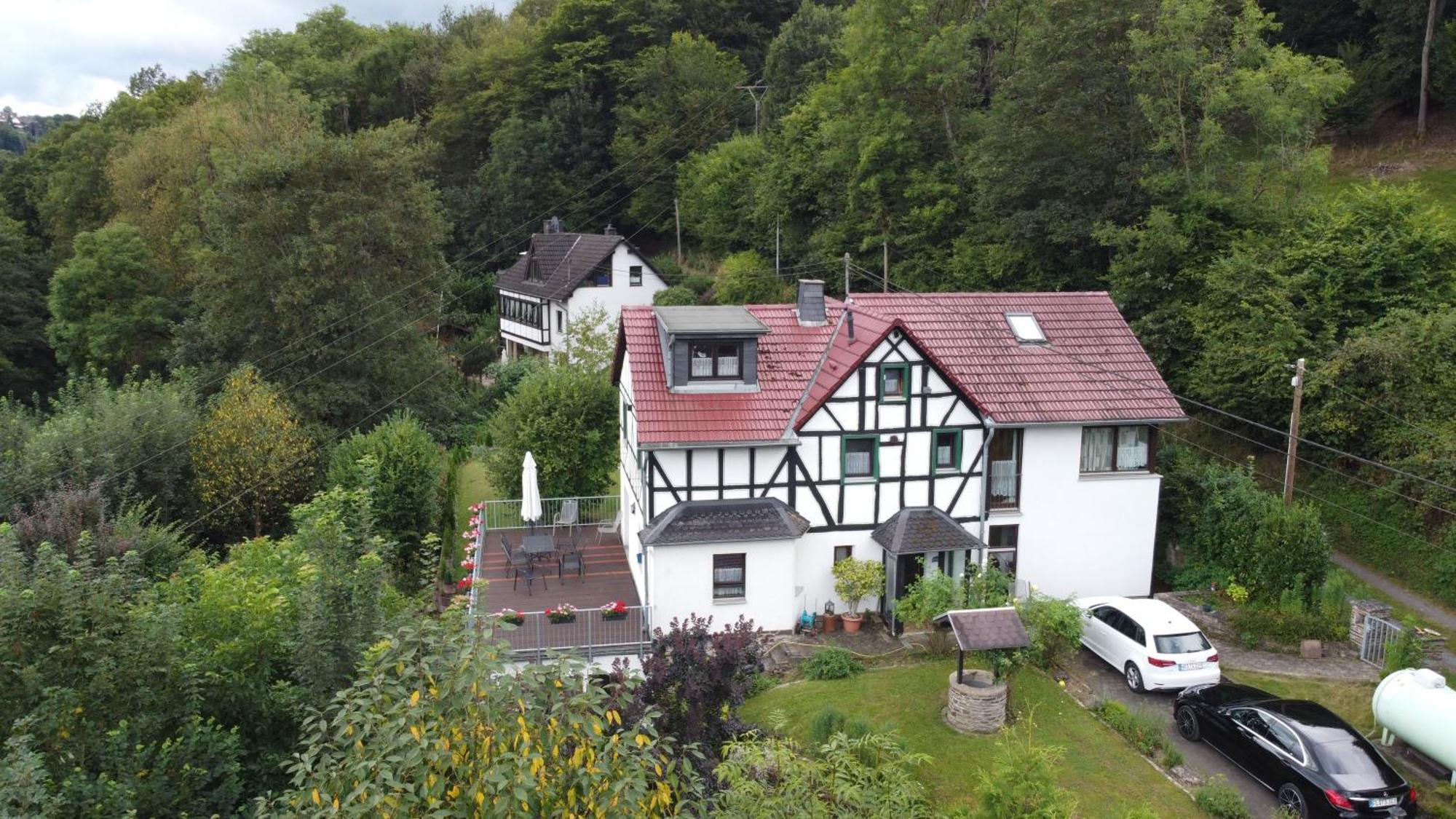 Ferienwohnung Schaefer Waldbreitbach Exteriér fotografie
